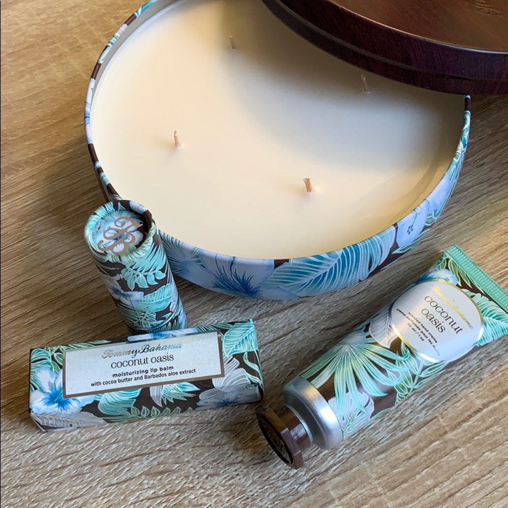 Brand New Coconut Oasis Gift Bundle | Tommy Bahama